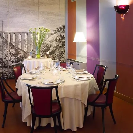 Dei Duchi Hotell 4*