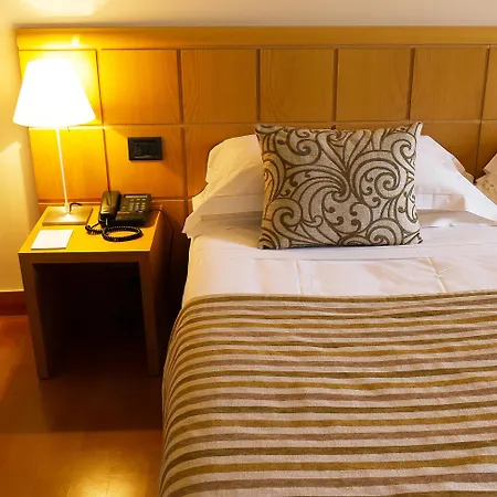 Hotell Dei Duchi 4*